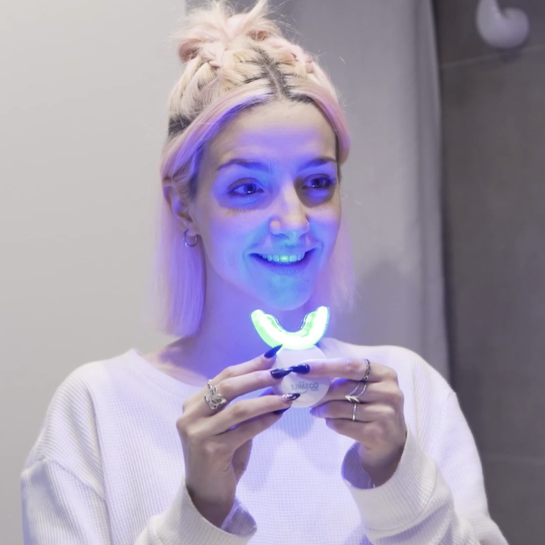 whitening teeth kit